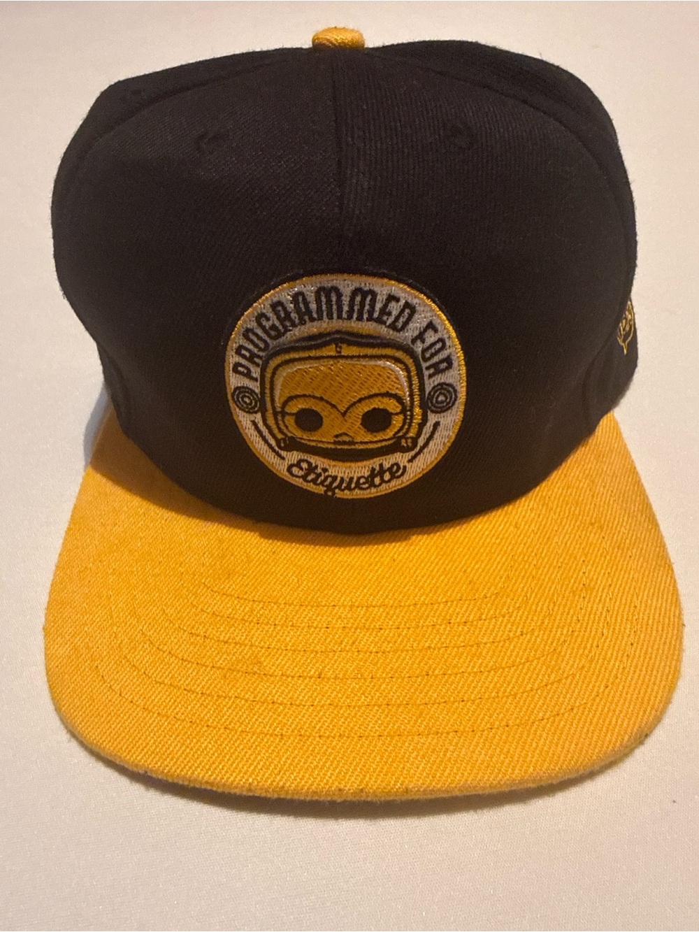 Funko Pop! Star Wars C-3PO Cap.